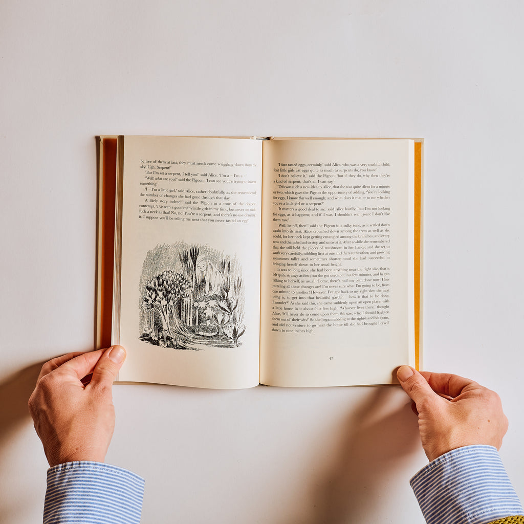 Alice's Adventures in Wonderland: Tove Jansson Edition