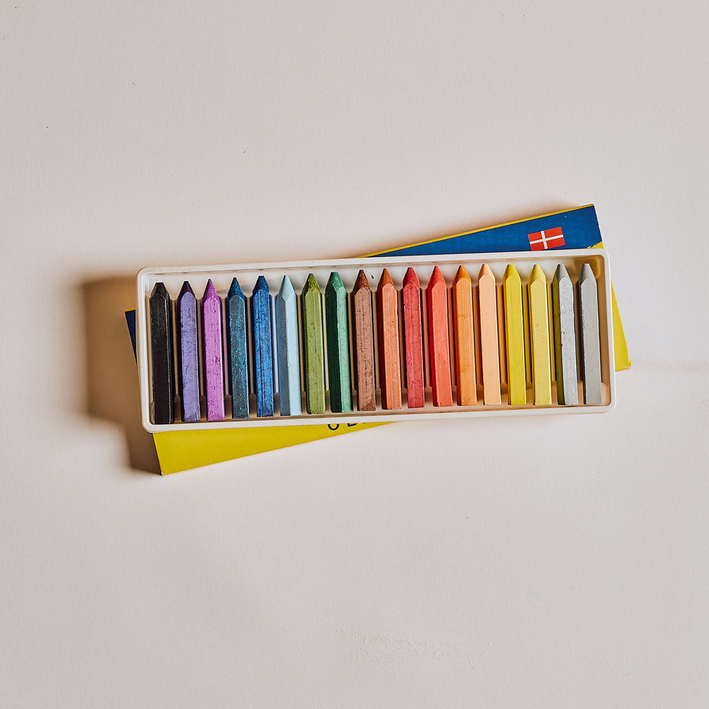 Filia Oil Crayons - 18 assorted