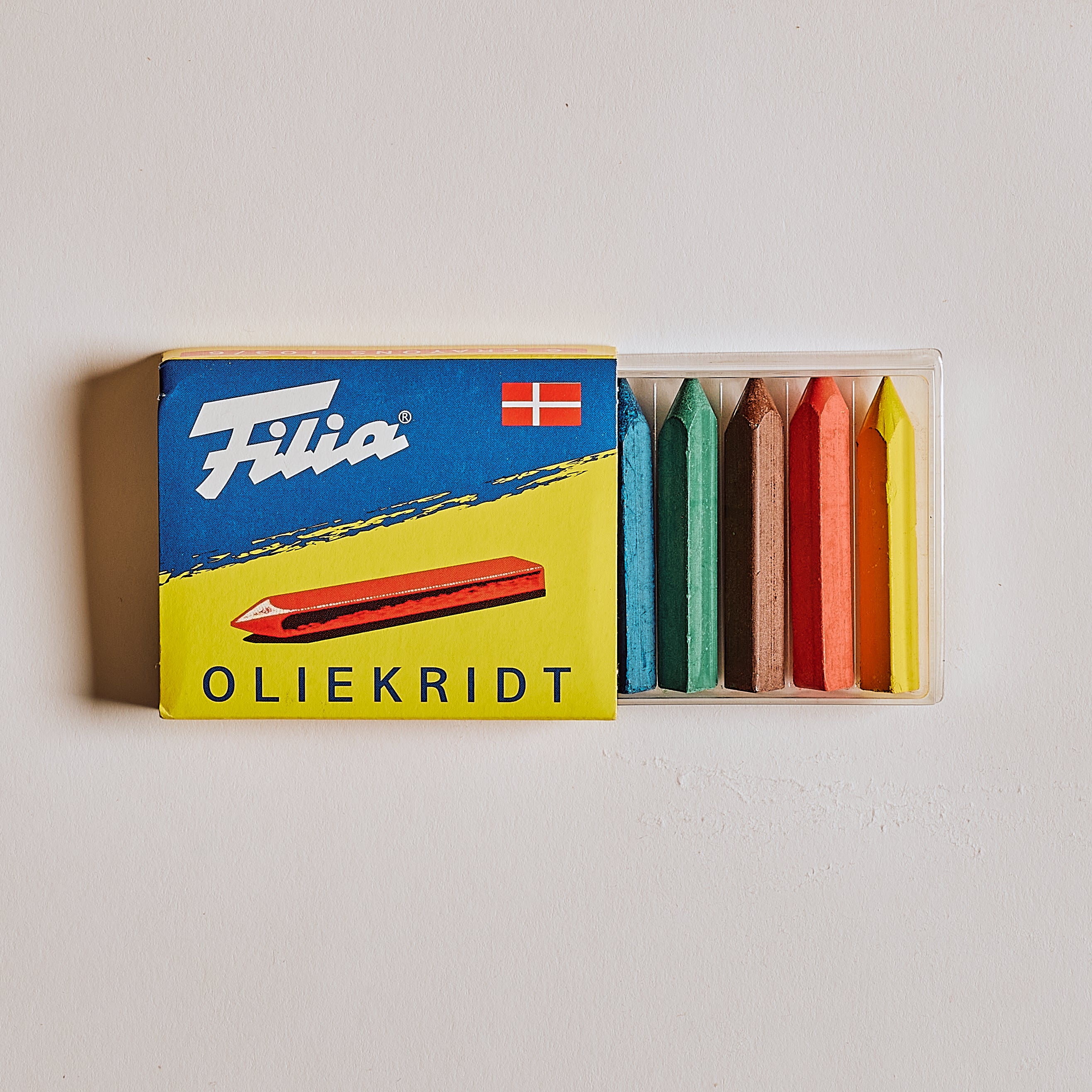 Filia Oil Crayons - 6 assorted